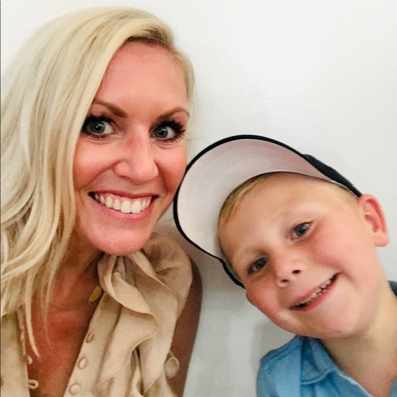 Meet your Posher, Kristen - Picture 4 of 9